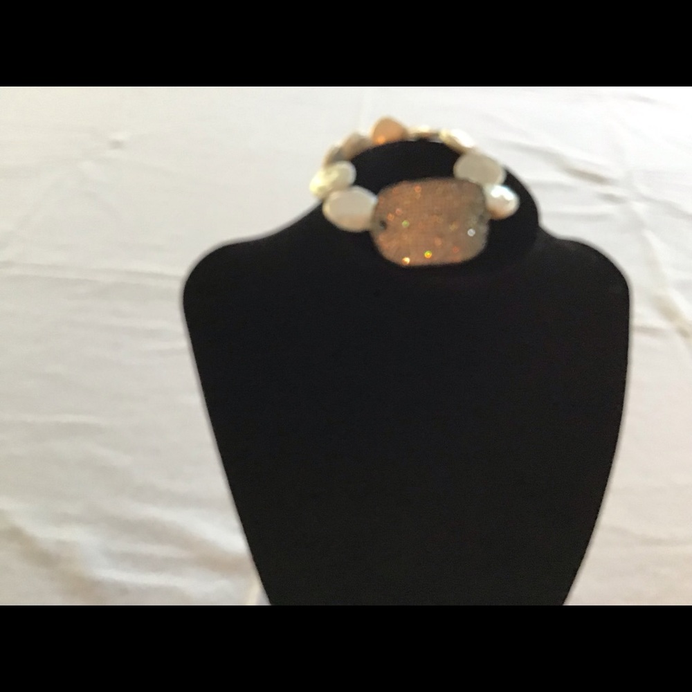Necklace - Picture 5 of 5